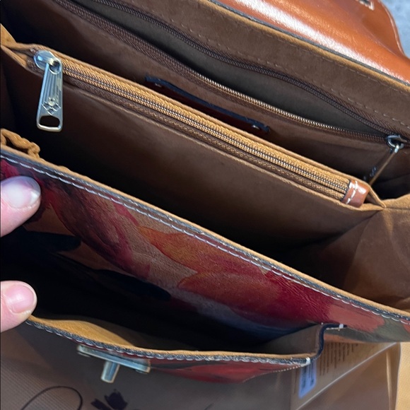 NWT Patricia Nash Leandra Leather Crossbody Bag in Spring Multi - Picture 5 of 13